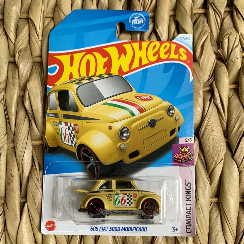 Hot Wheels 1960 Fiat 500D Modificado Hotwheels 60s  Compact King Race Car 2024 🆕